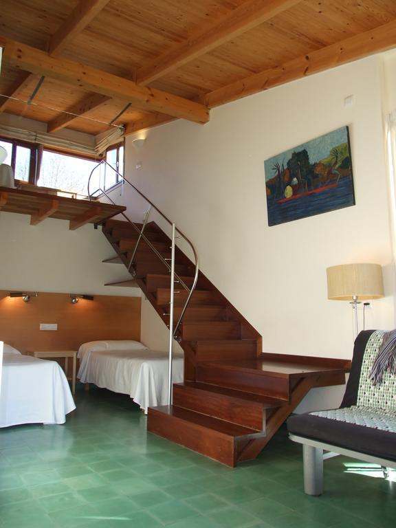 Bungalow Camping Los Manzanos Santa Cruz de Oleiros Ruang foto