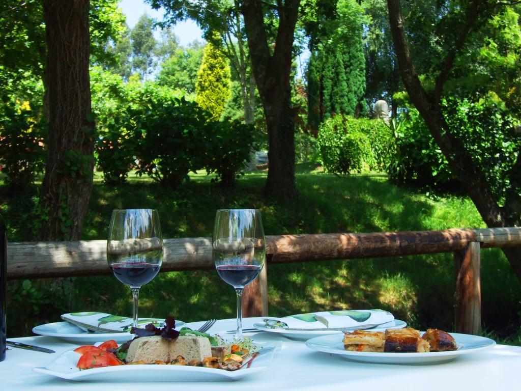 Bungalow Camping Los Manzanos Santa Cruz de Oleiros Bagian luar foto