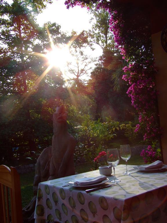 Bungalow Camping Los Manzanos Santa Cruz de Oleiros Bagian luar foto